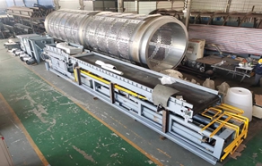 重鑫集團銷售公司正式進軍環(huán)保設(shè)備銷售領(lǐng)域，并在全國各主要環(huán)保工程類項目中參與設(shè)備制造、設(shè)備安裝、工藝完善、設(shè)備運營調(diào)試等。